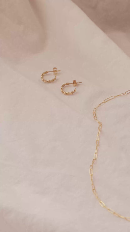 LucyKitty Gold Filled Gossamer Chain Bracelet